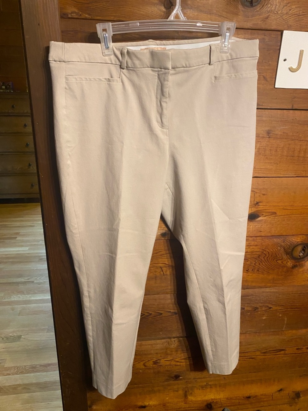 Gibson Latimer Cream Capris